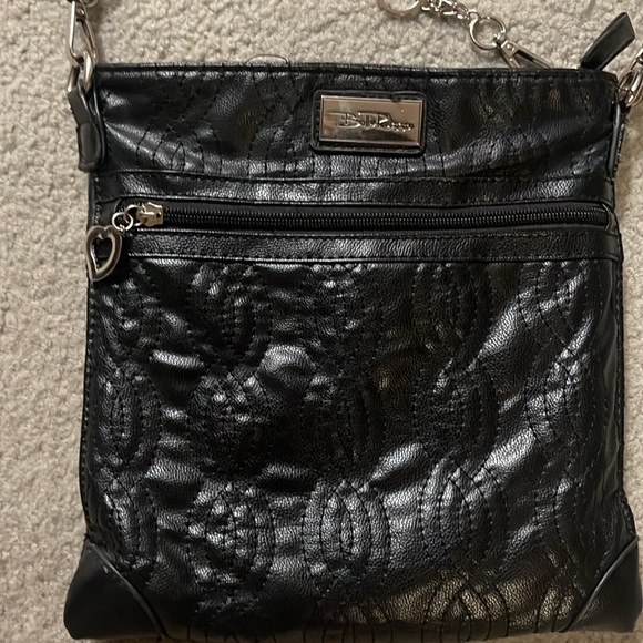 Black Bella Russo Crossbody Bag - Picture 2 of 6